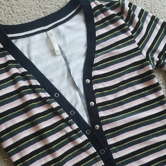 ✖️SOLD✖️Cute striped velour romper - Picture 6 of 6